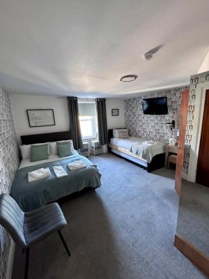 Islay Frigate Hotel (Tarbert)