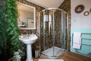 Drumfearne Guesthouse And Tearoom