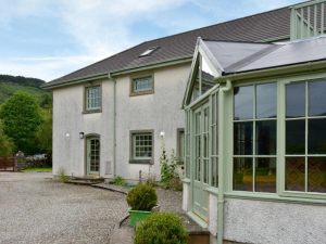 Stronafian House