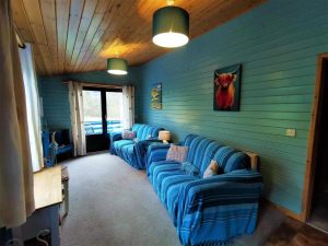 Glen Bay Hot Tub And Rescue Animal Farm Stay