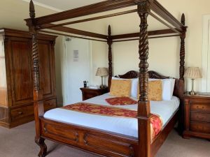 Glenorchy Lodge Bed and Breakfast