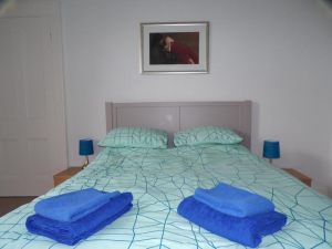 Dunmor House