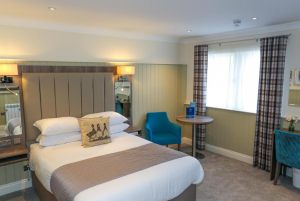 Duck Bay Hotel & Restaurant