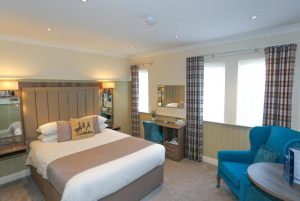Duck Bay Hotel & Restaurant