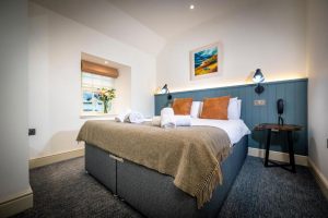Loch Ness Inn