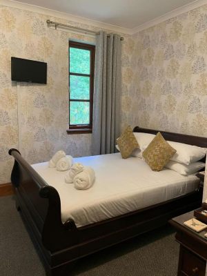 Craigdarroch Hotel
